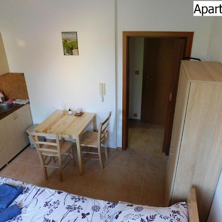 Apartmány Horní Planá Esterno foto