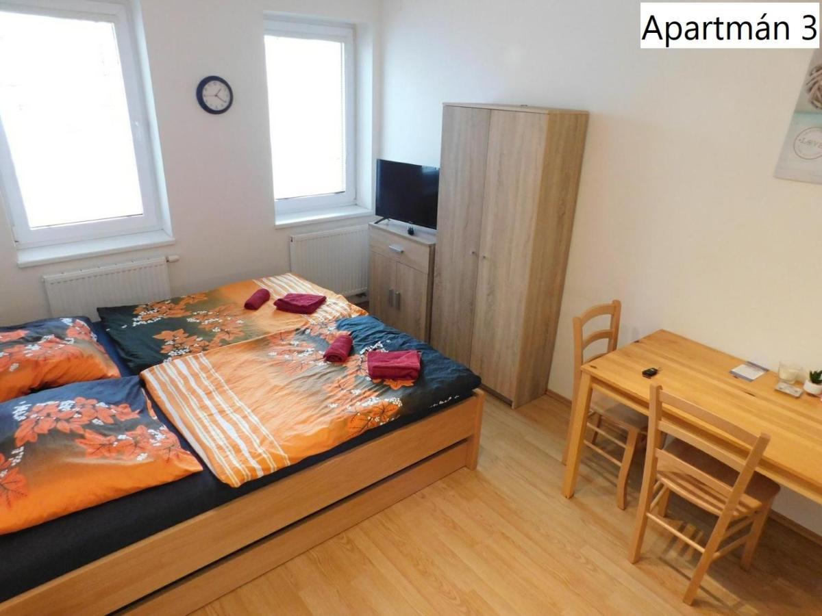 Apartmány Horní Planá Esterno foto