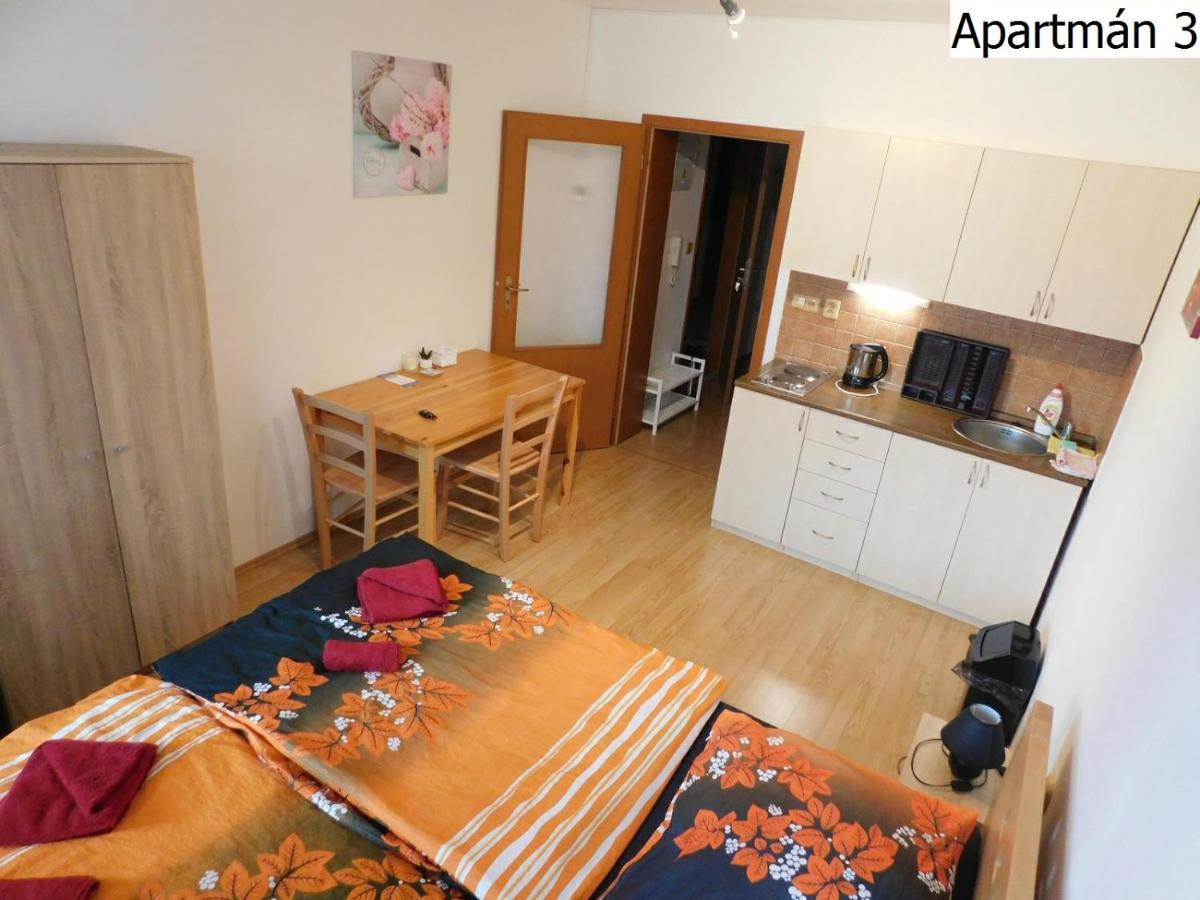 Apartmány Horní Planá Esterno foto