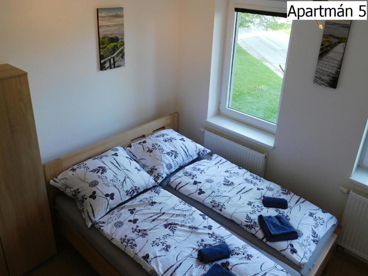 Apartmány Horní Planá Esterno foto