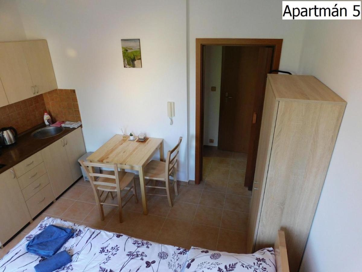 Apartmány Horní Planá Esterno foto