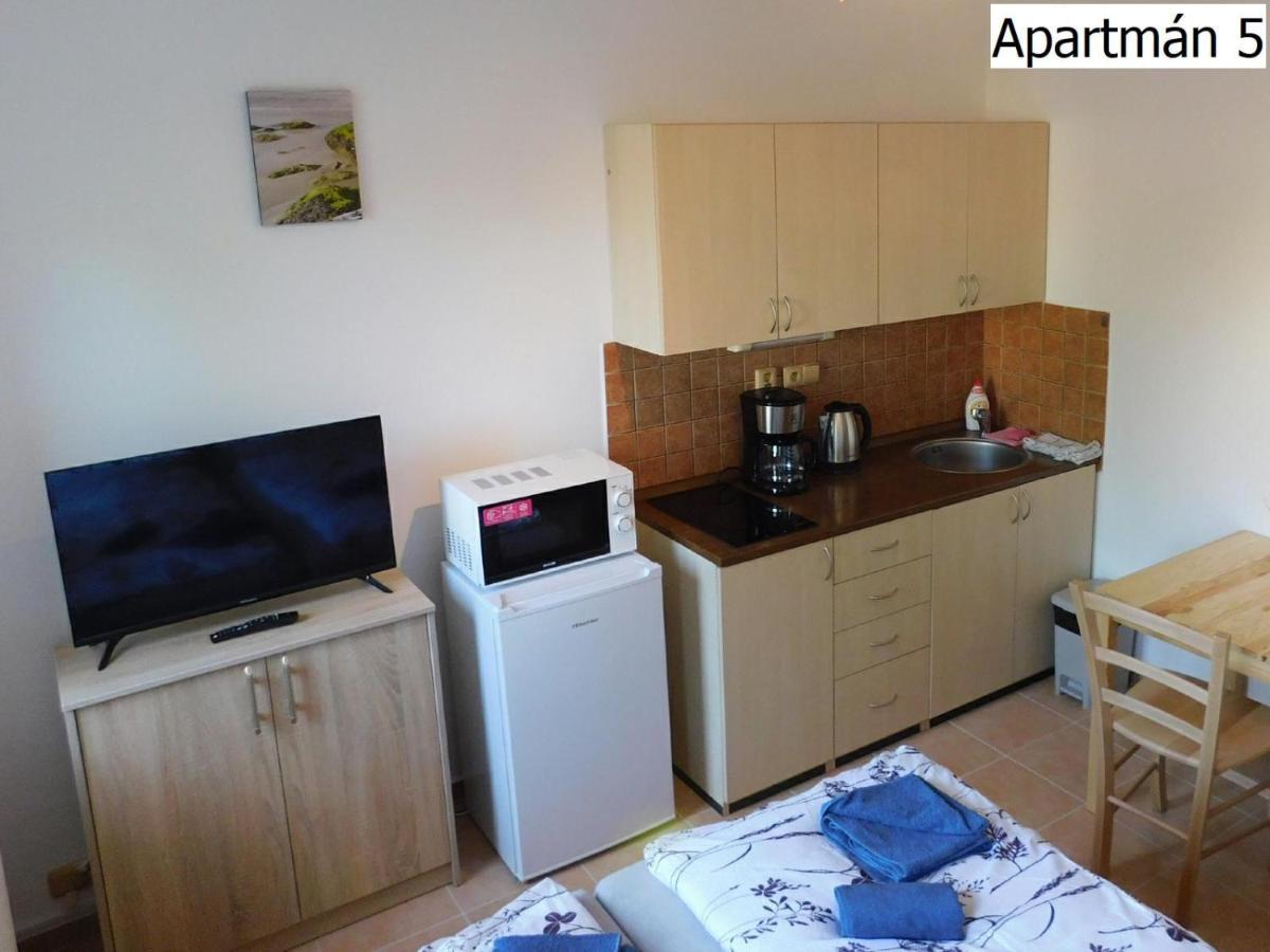 Apartmány Horní Planá Esterno foto