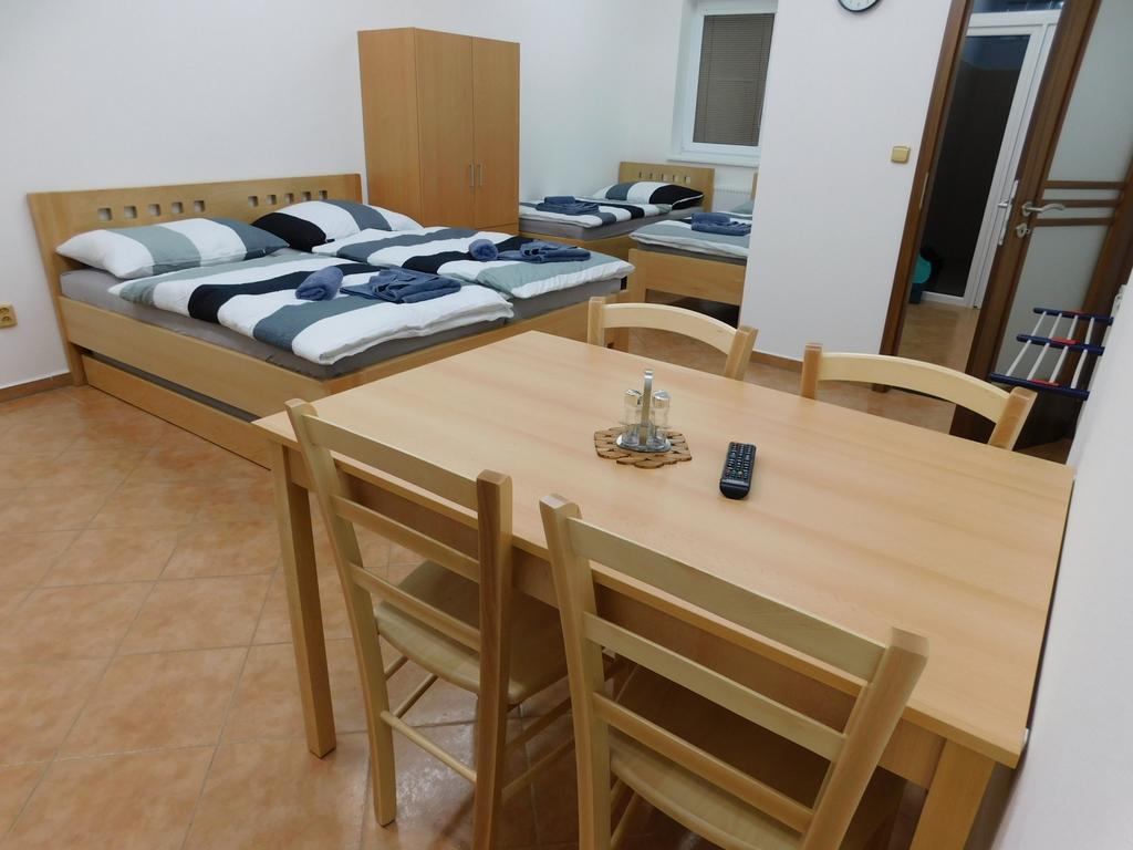 Apartmány Horní Planá Esterno foto